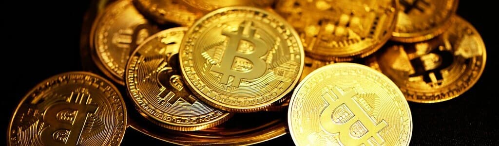 Bitcoin Losing Edge to Gold