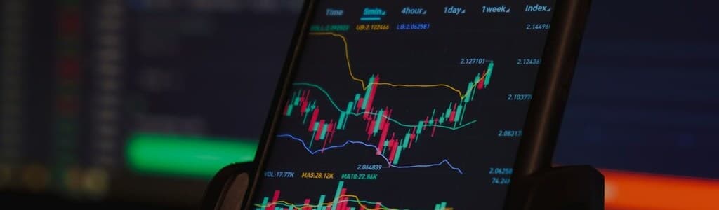 Crypto Markets on Edge: Centralization Fight